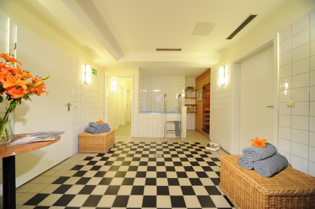 Villa Viktoria Düsseldorf Dış mekan fotoğraf